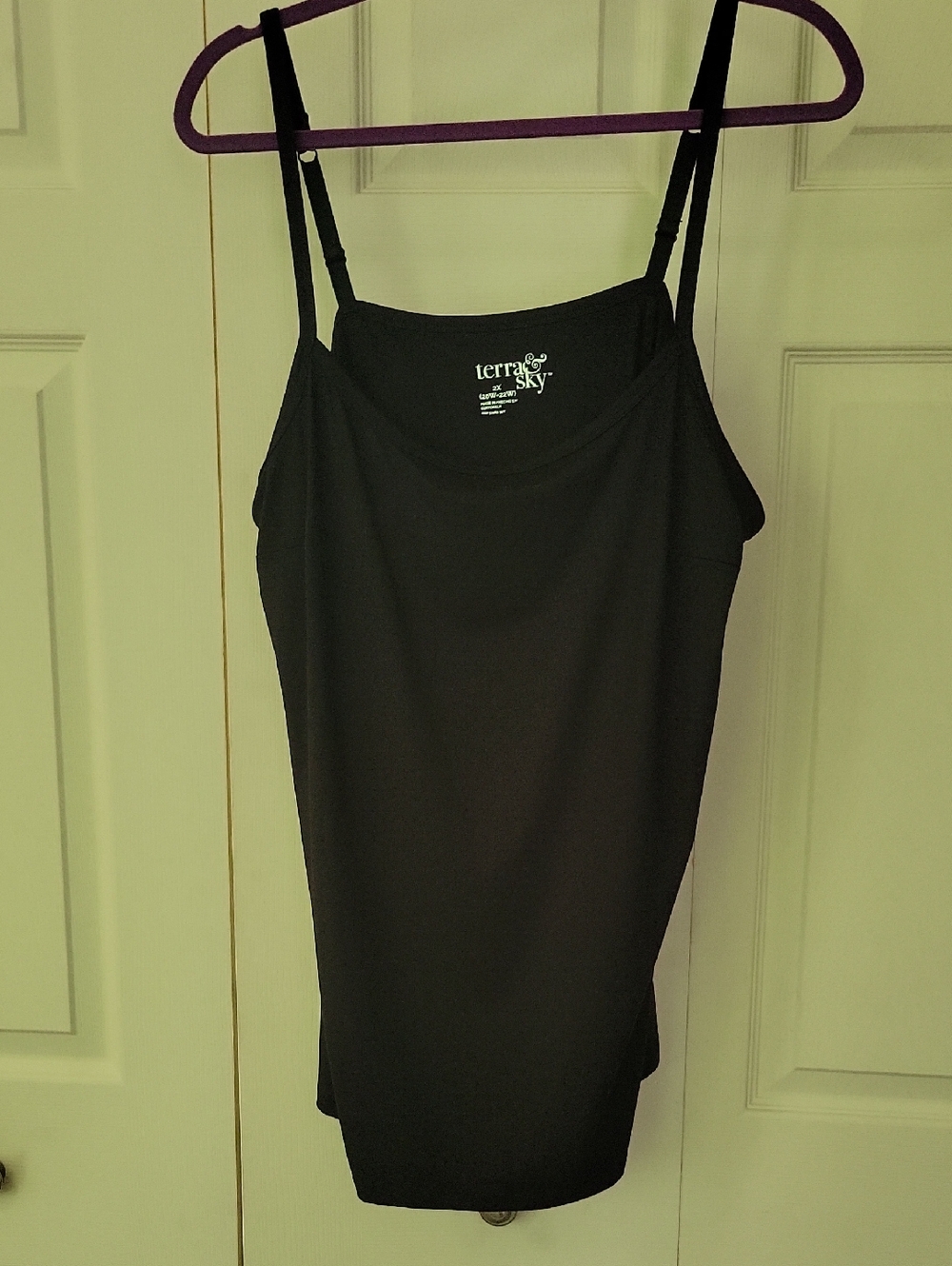 Terra & Sky Black Adjustable-Strap Camisole Tank Top